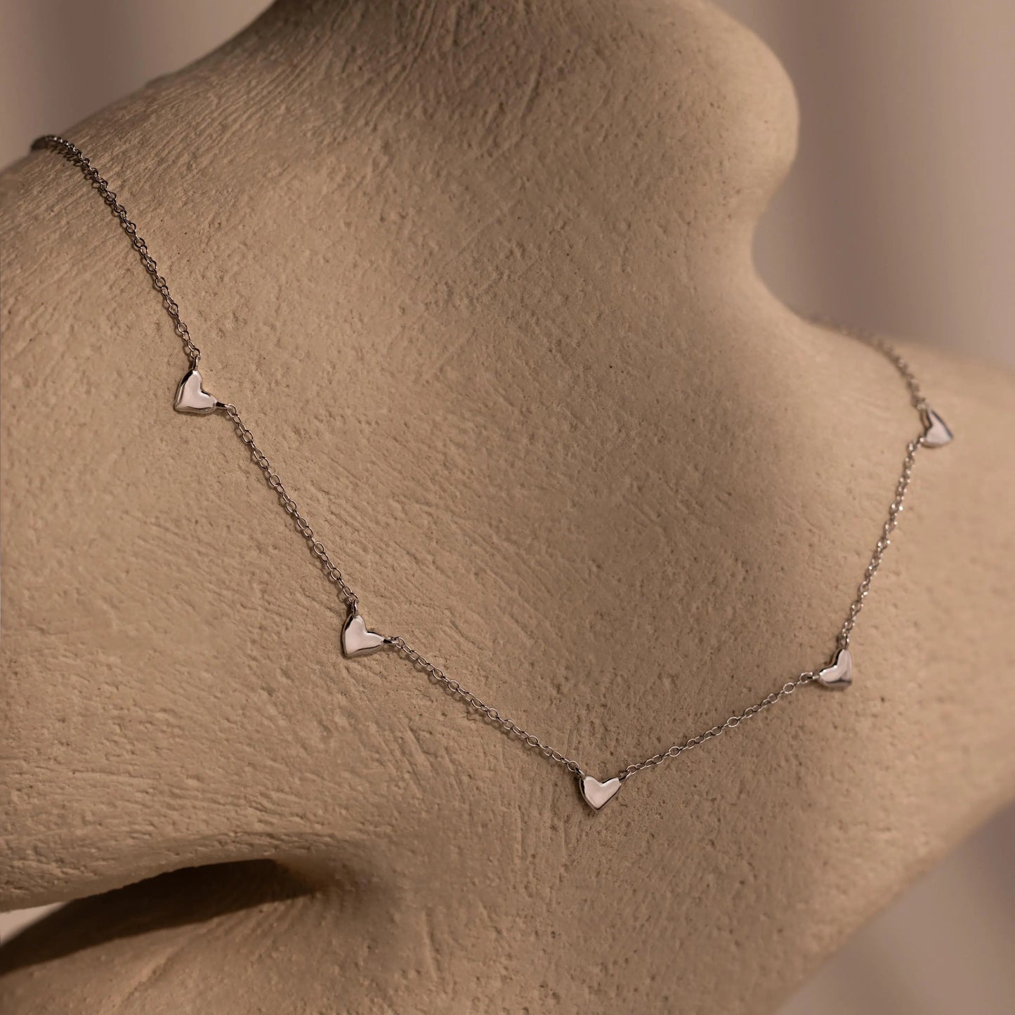 Collar de estación de corazón