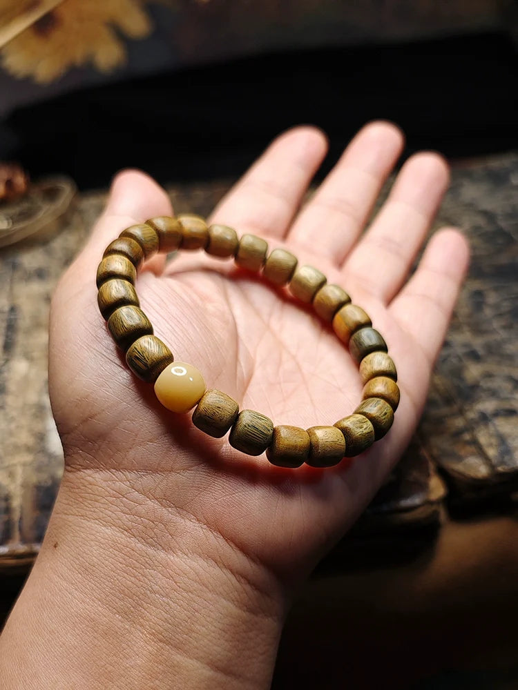 8mm Green Sandalwood Beads Wrist Meditation Bracelet