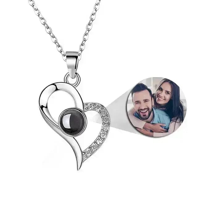 Regalo personalizado de San Valentín: collar, pulsera y llavero con foto proyectada.