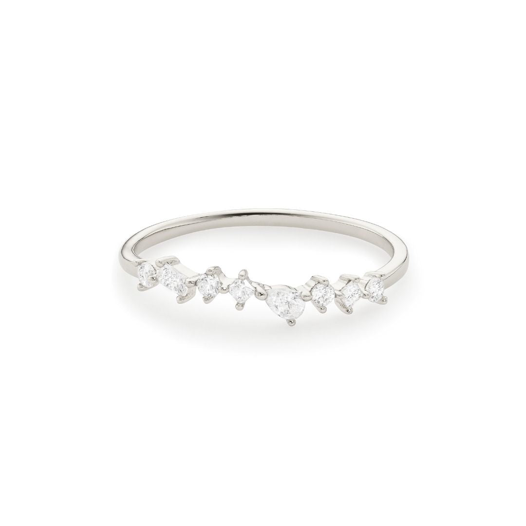 Anillo de plata con diamantes en racimo mixto
