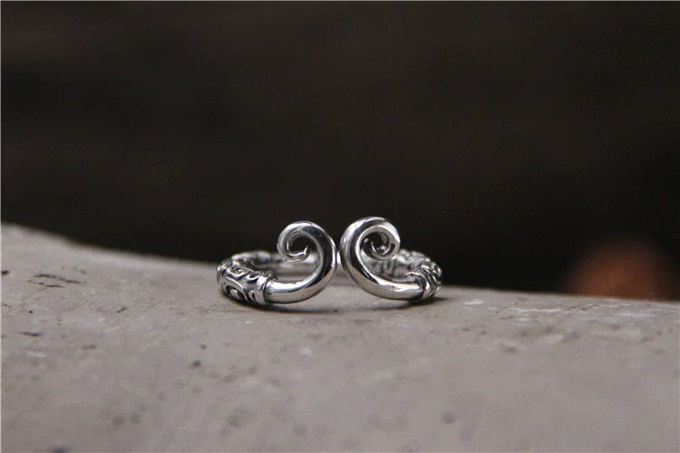 S925 Retro Thai Silver Ring Sun Wukong Tightening Spell Open Finger Ring for Men - Touch Bling