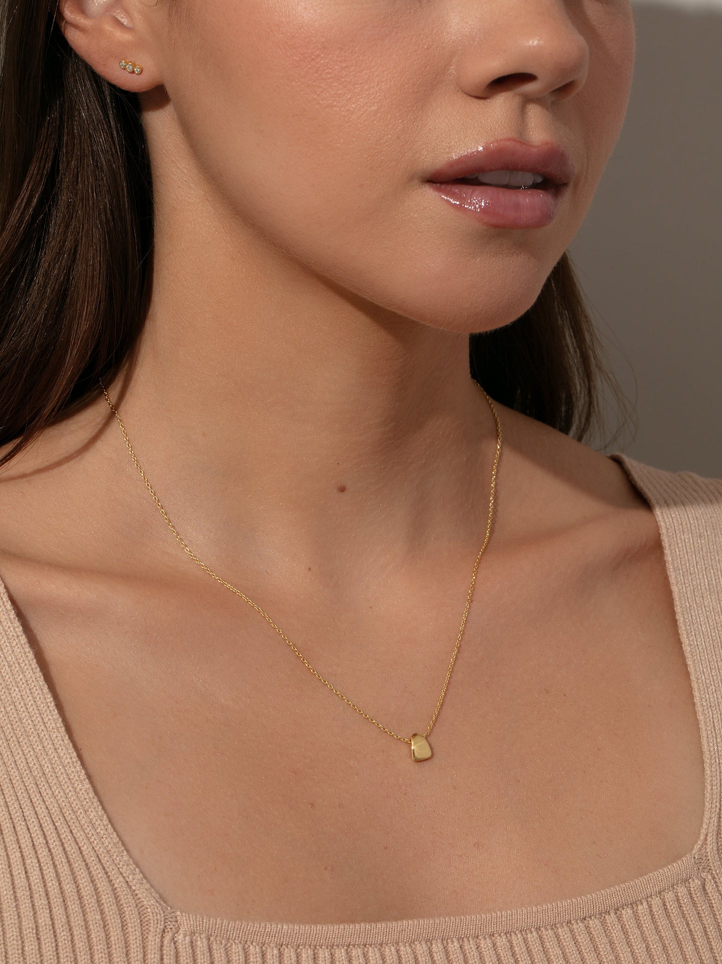 Collar con colgante de orbe vermeil