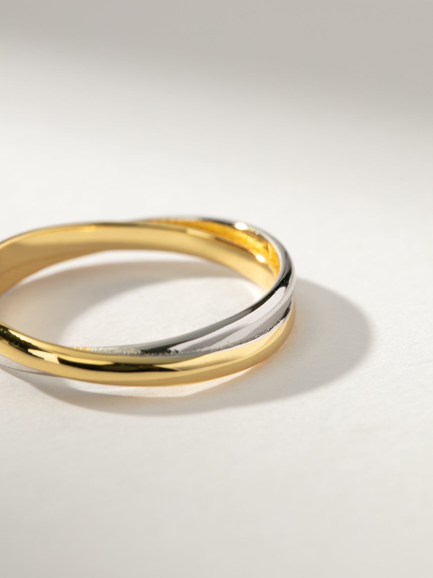 Crossed Mixed Ring