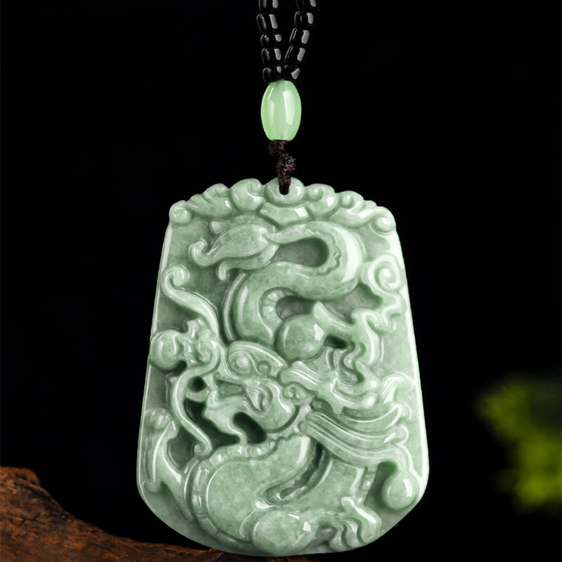 Collar con colgante de cadena de cuentas de jade con protección del dragón del zodiaco chino del año del dragón con piedras de Buda