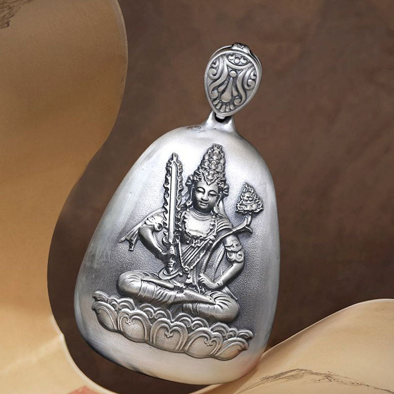 Collar con colgante de protección con piedras de Buda en plata de ley 999 con grabado del Sutra del Corazón de Buda Natal del Zodíaco Chino