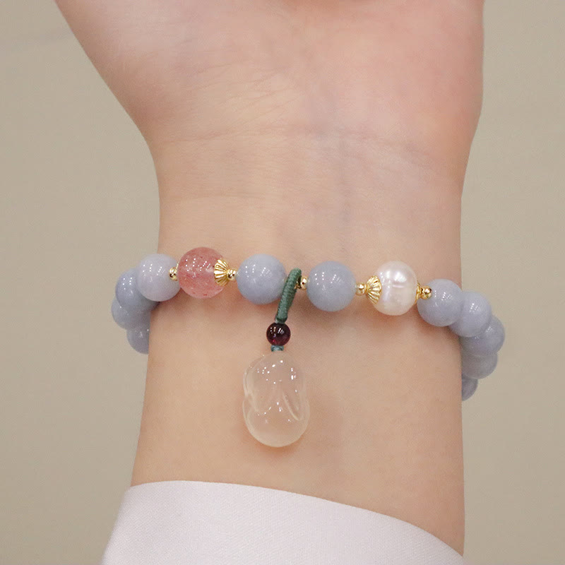 Pulsera con dije de gato, calabaza, conejo y calcedonia natural de aguamarina y piedras de Buda