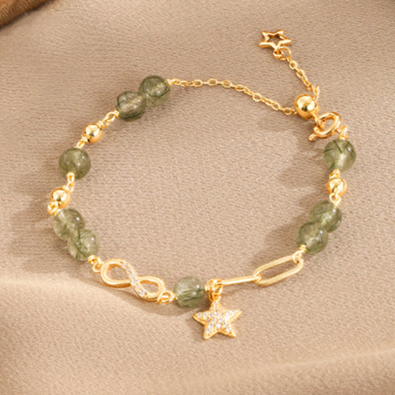 Pulsera de protección de estrellas de amor eterno con lazo de Möbius de cuarzo rutilado verde en oro de 14 quilates de Buddha Stones