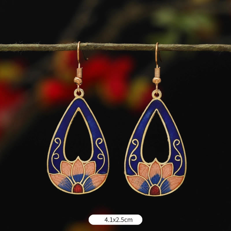 Pendientes colgantes de cobre con diseño de flor de loto y mariposa de Buda y piedras de iluminación