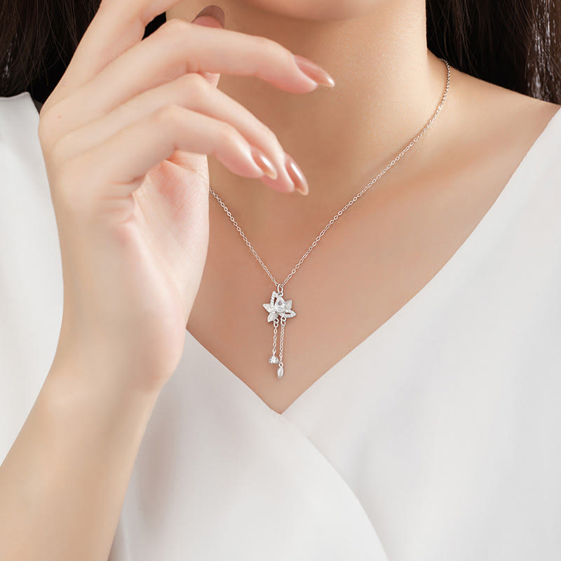Collar con colgante de iluminación de circón y loto en plata de ley 925 con piedras de Buda