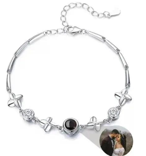 Pulsera personalizada con foto oculta de trébol de cuatro hojas y circonita