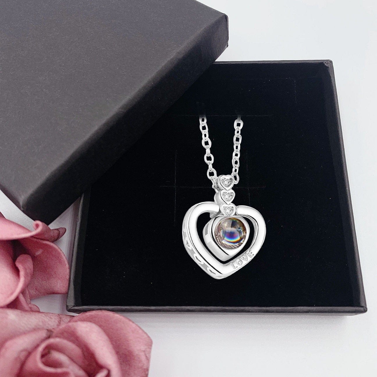 Collar personalizado con foto y proyección de corazón | Sube tu foto oculta