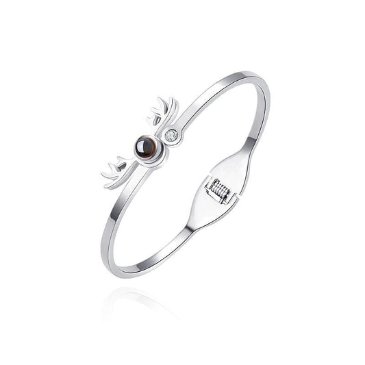 Pulsera ajustable con forma de asta y proyección de fotos ocultas personalizada