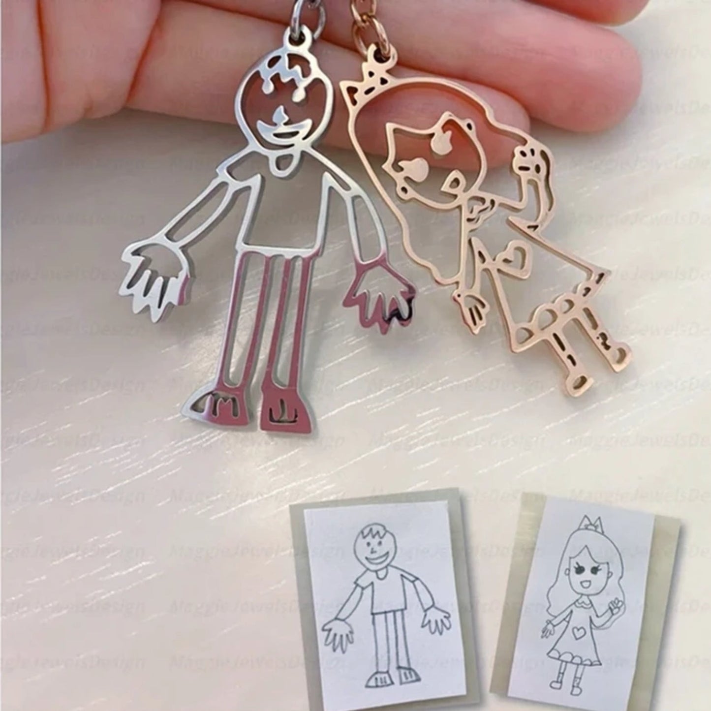 Collar personalizado con dibujo a mano para niños