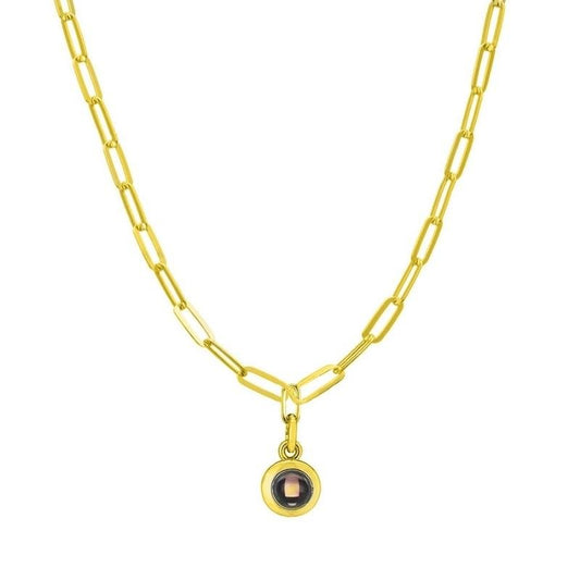 Collar con foto y proyección de clip