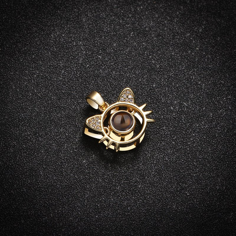 Collar con foto oculta "Recuerdos de bigotes" personalizado