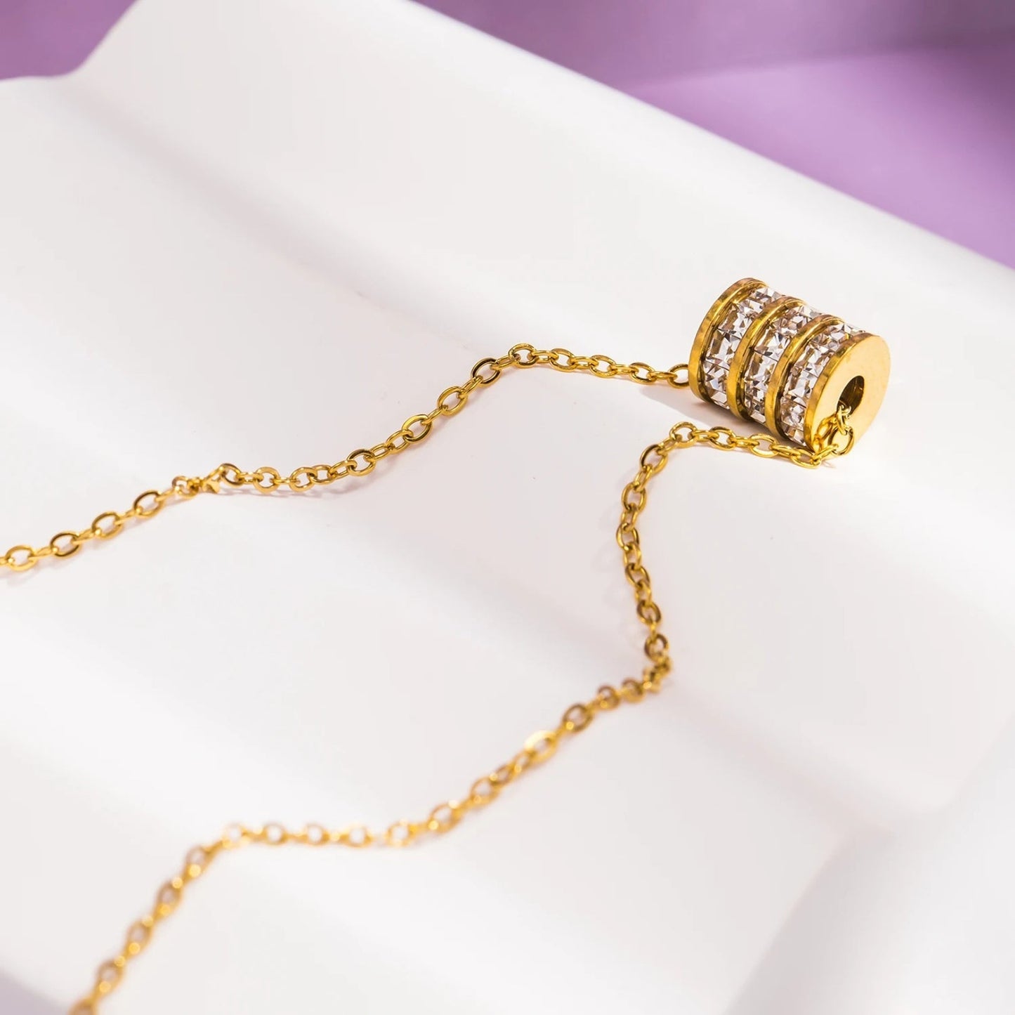 Cylindrical Pendant Necklace