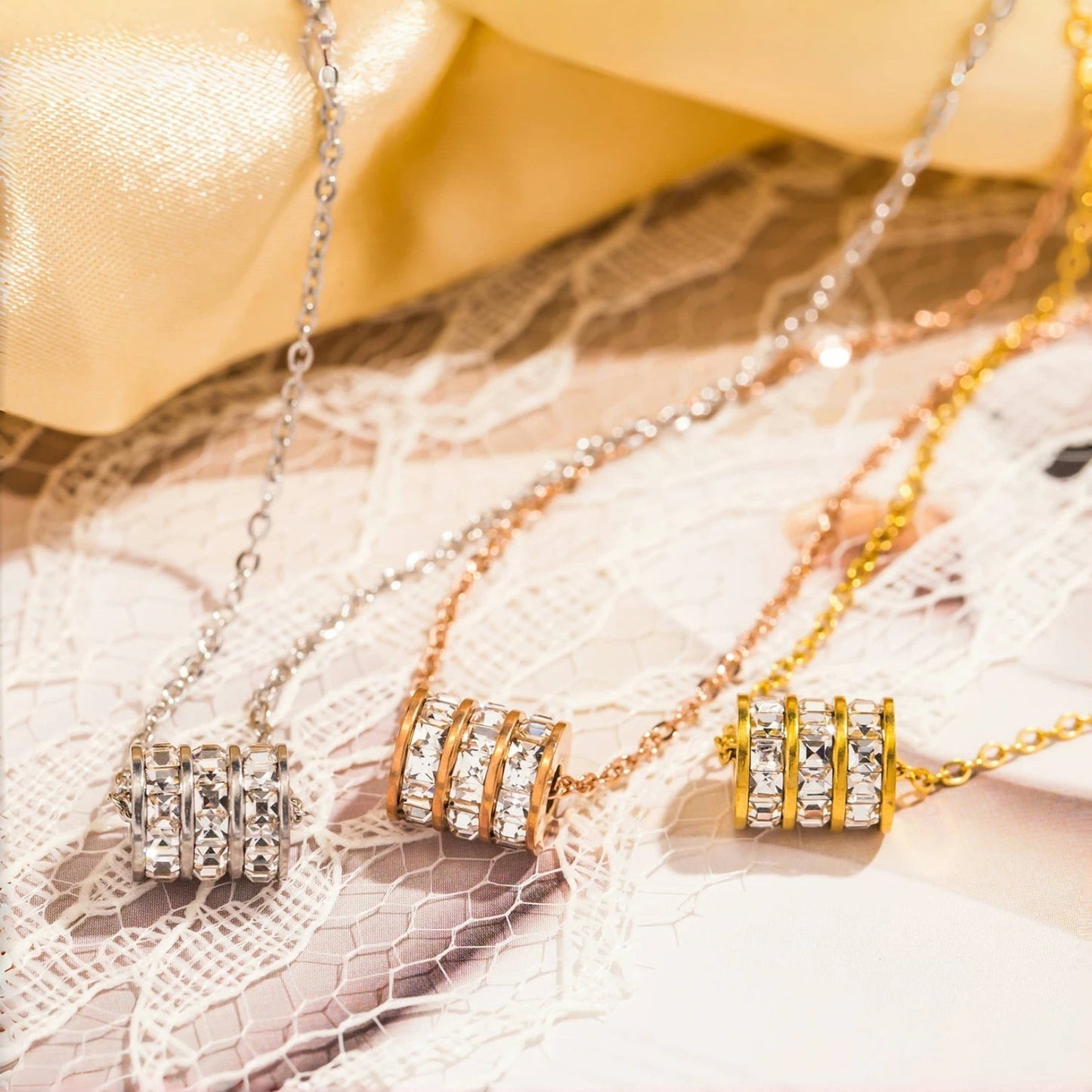 Cylindrical Pendant Necklace