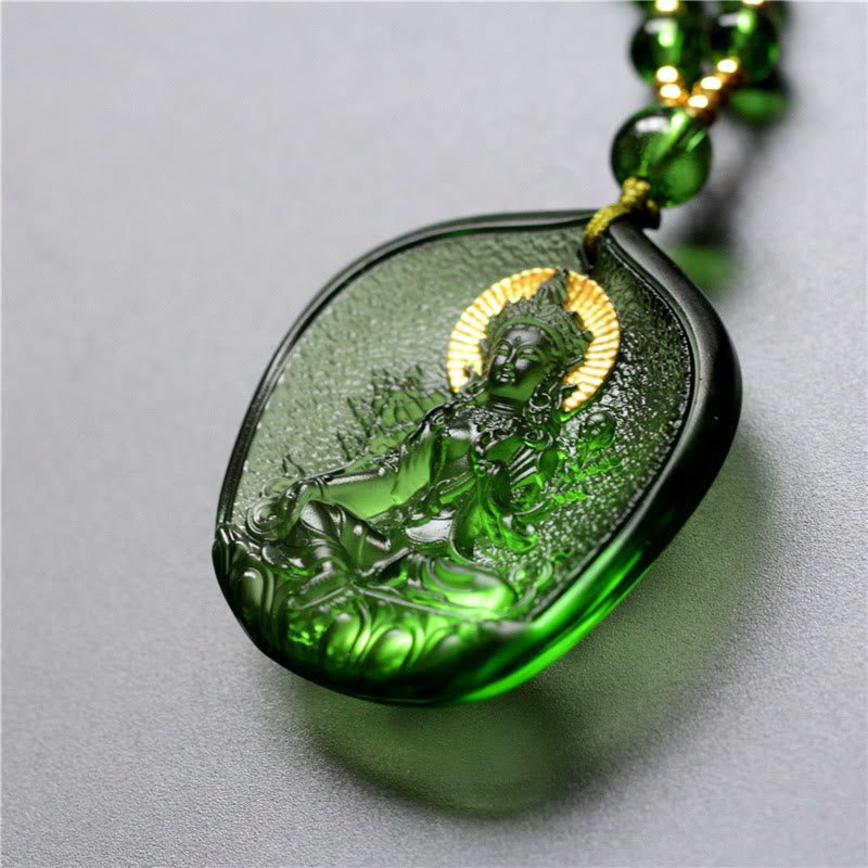 Collar con colgante de protección de cristal Liuli bañado en oro con piedras de Buda Tara Verde tibetano