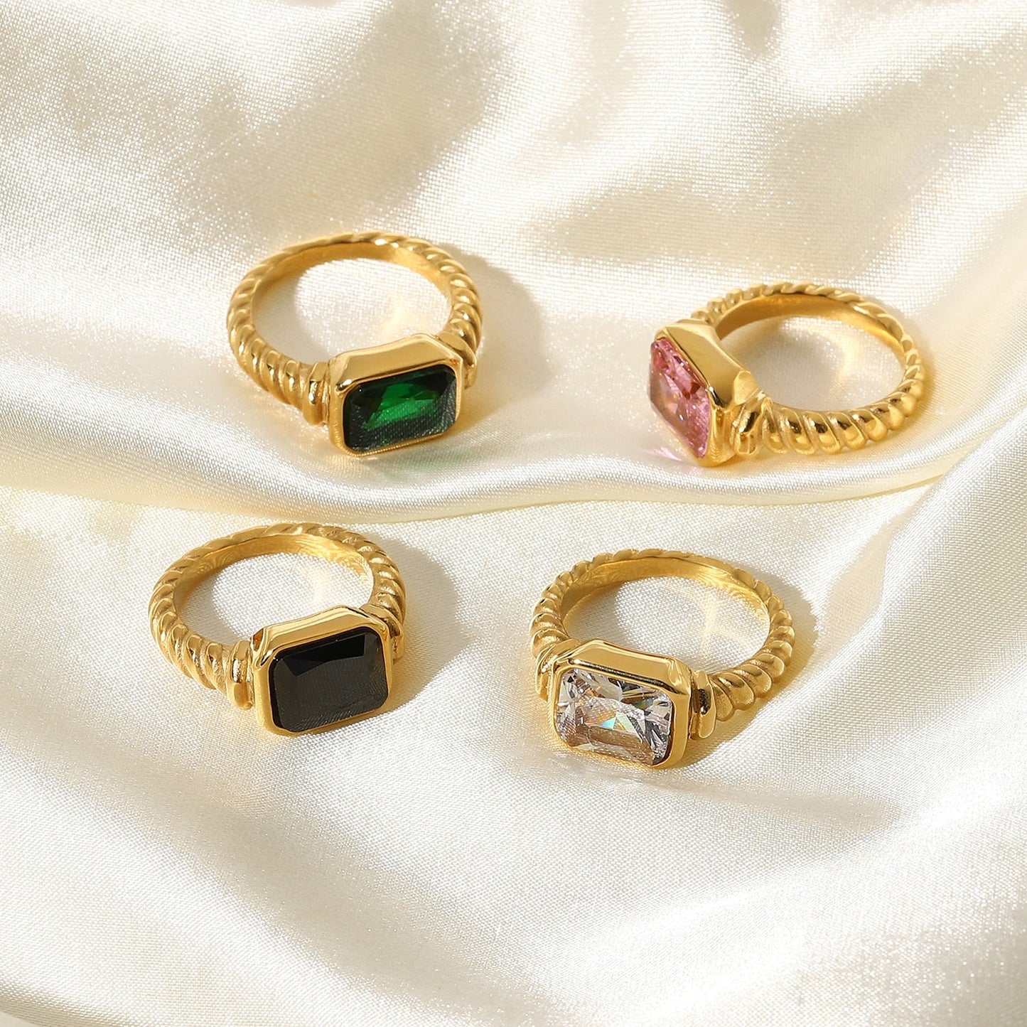 Anillo Cleo