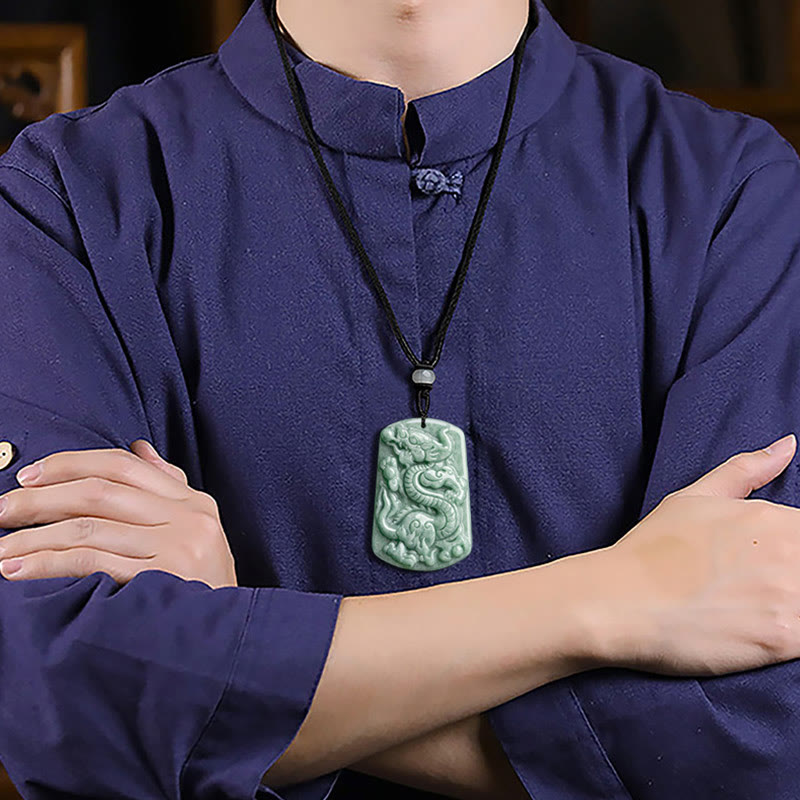 Collar con colgante de amuleto de éxito de jade del zodiaco chino del año del dragón con piedras de Buda