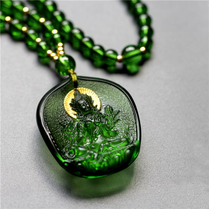 Collar con colgante de protección de cristal Liuli bañado en oro con piedras de Buda Tara Verde tibetano