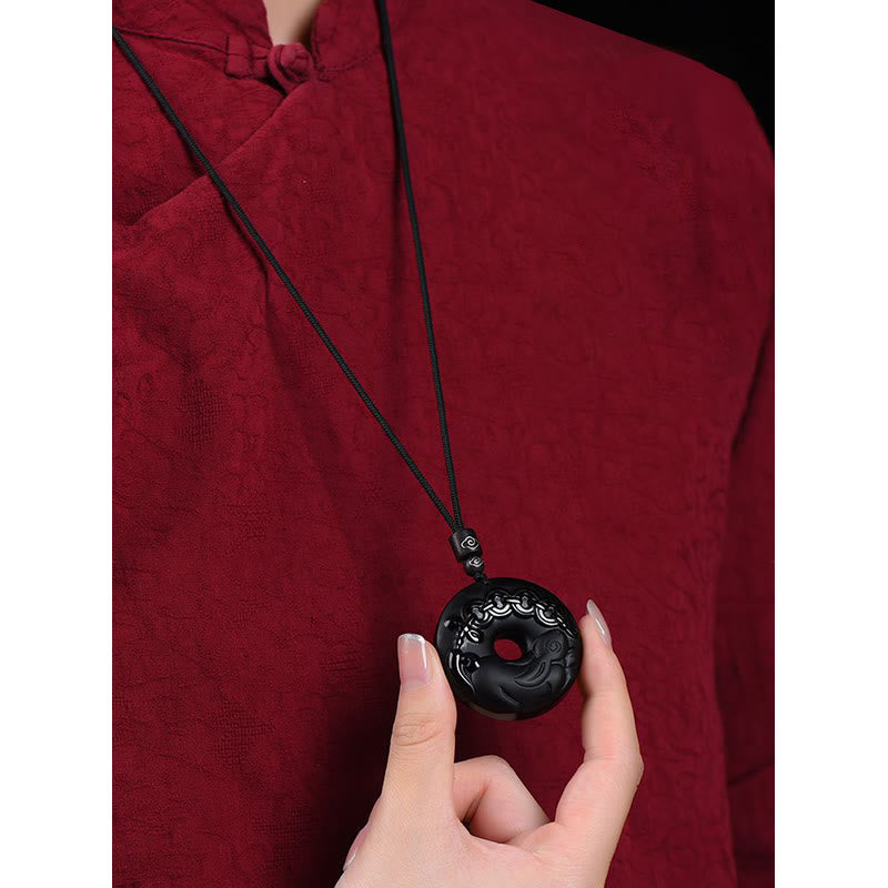 Collar con colgante de obsidiana negra natural con piedras de Buda y hebilla de fuerza del zodiaco chino