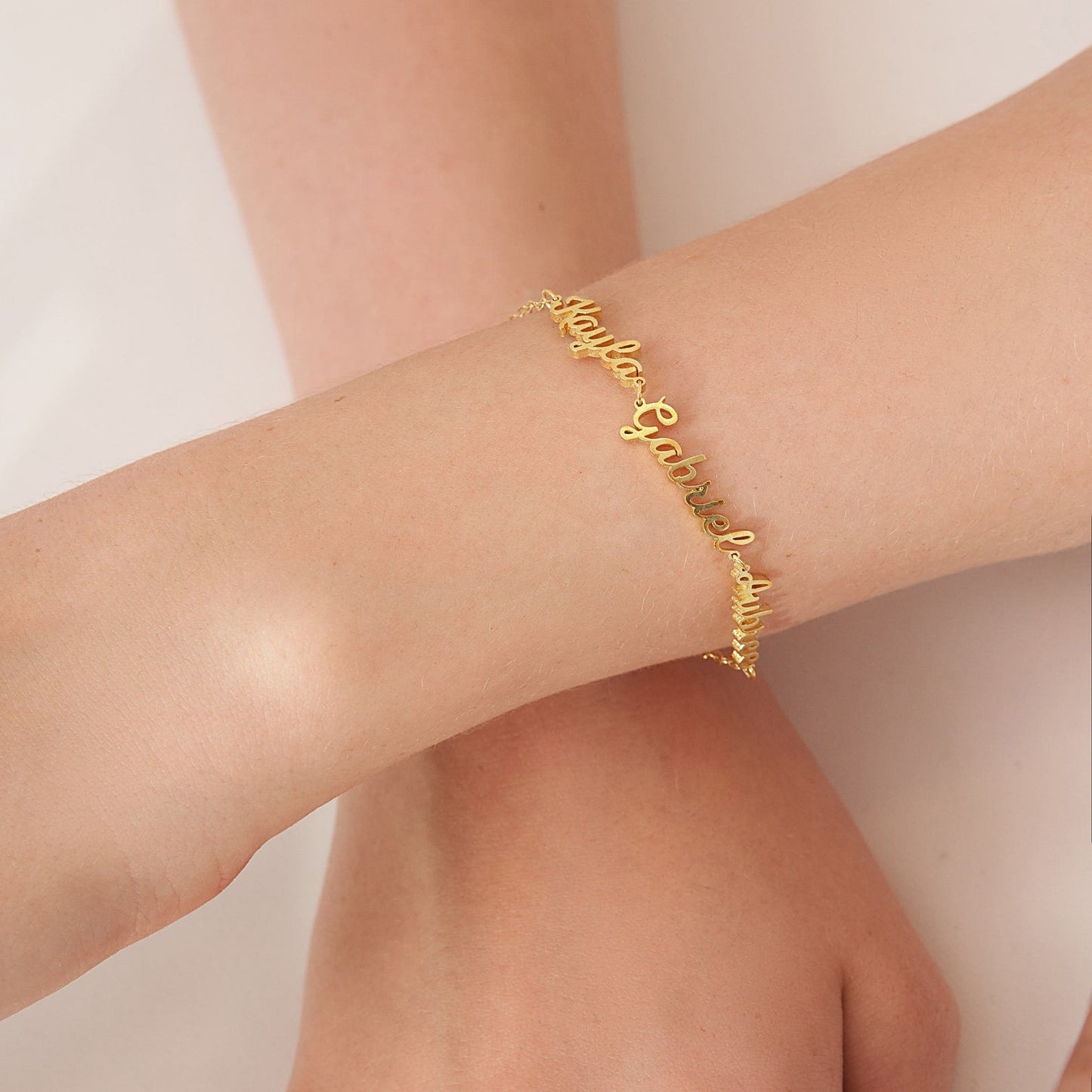 Pulsera clásica con varios nombres