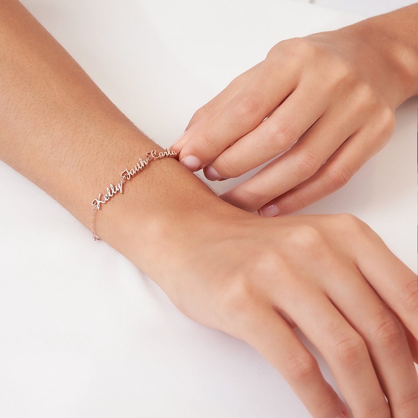 Pulsera clásica con varios nombres