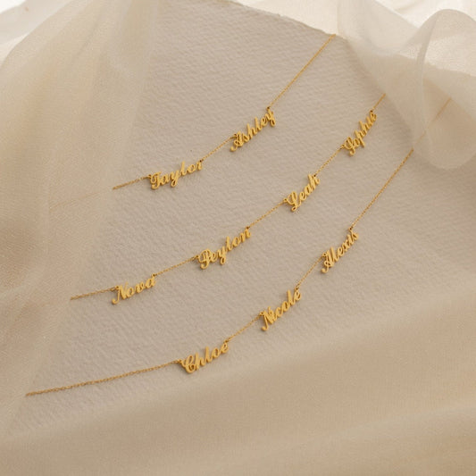 Carrie Multiple Name Necklace