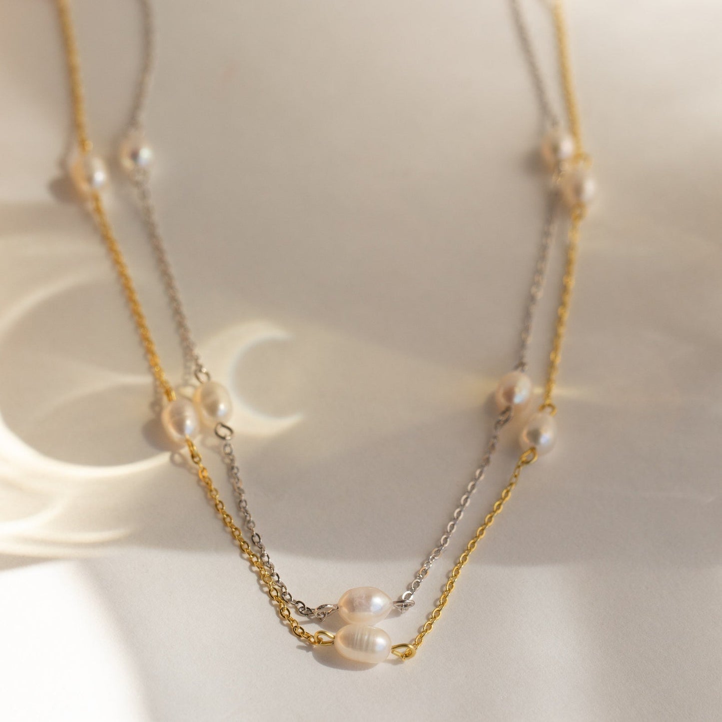 Collar de la estación de Anna Pearl