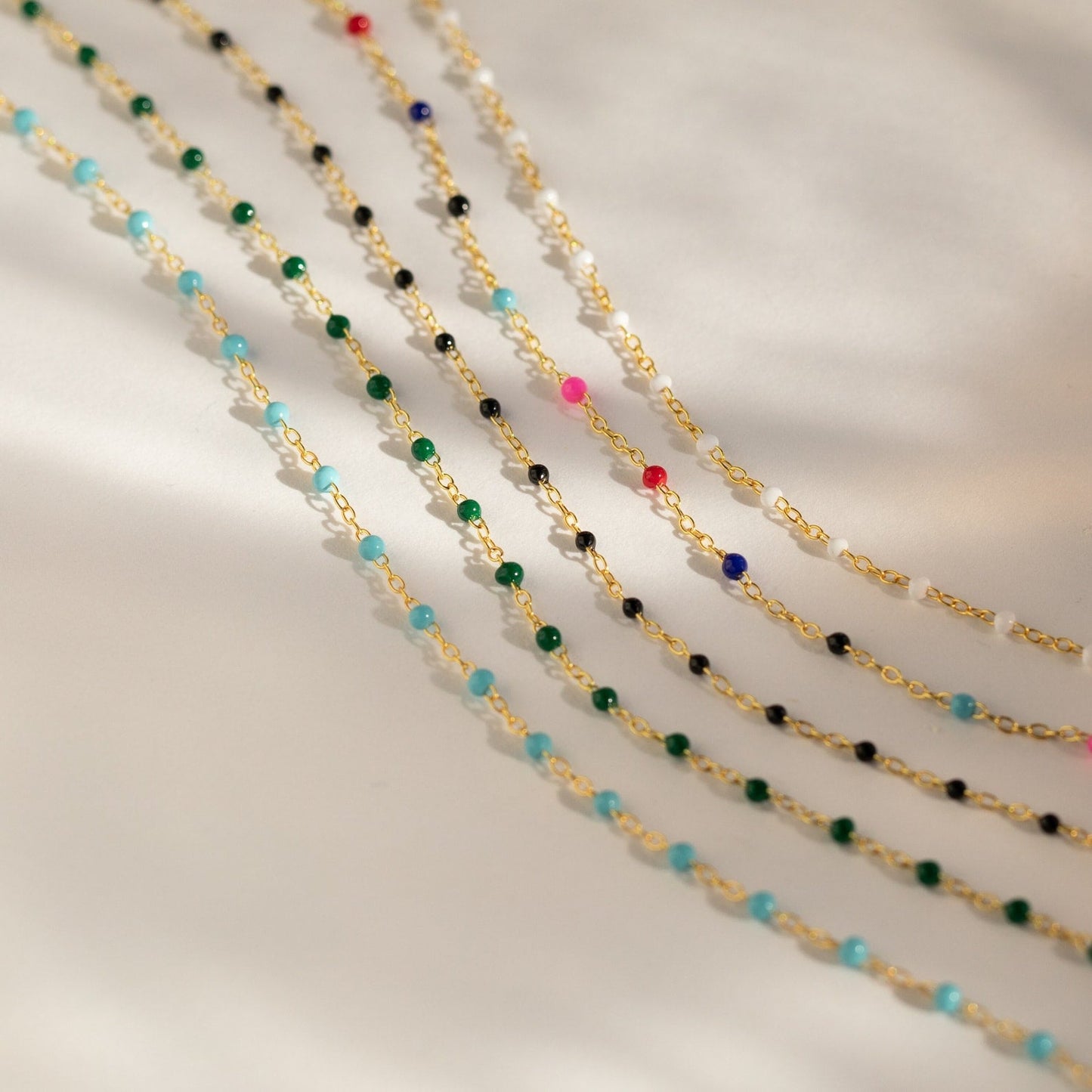 Collares de cuentas de estación