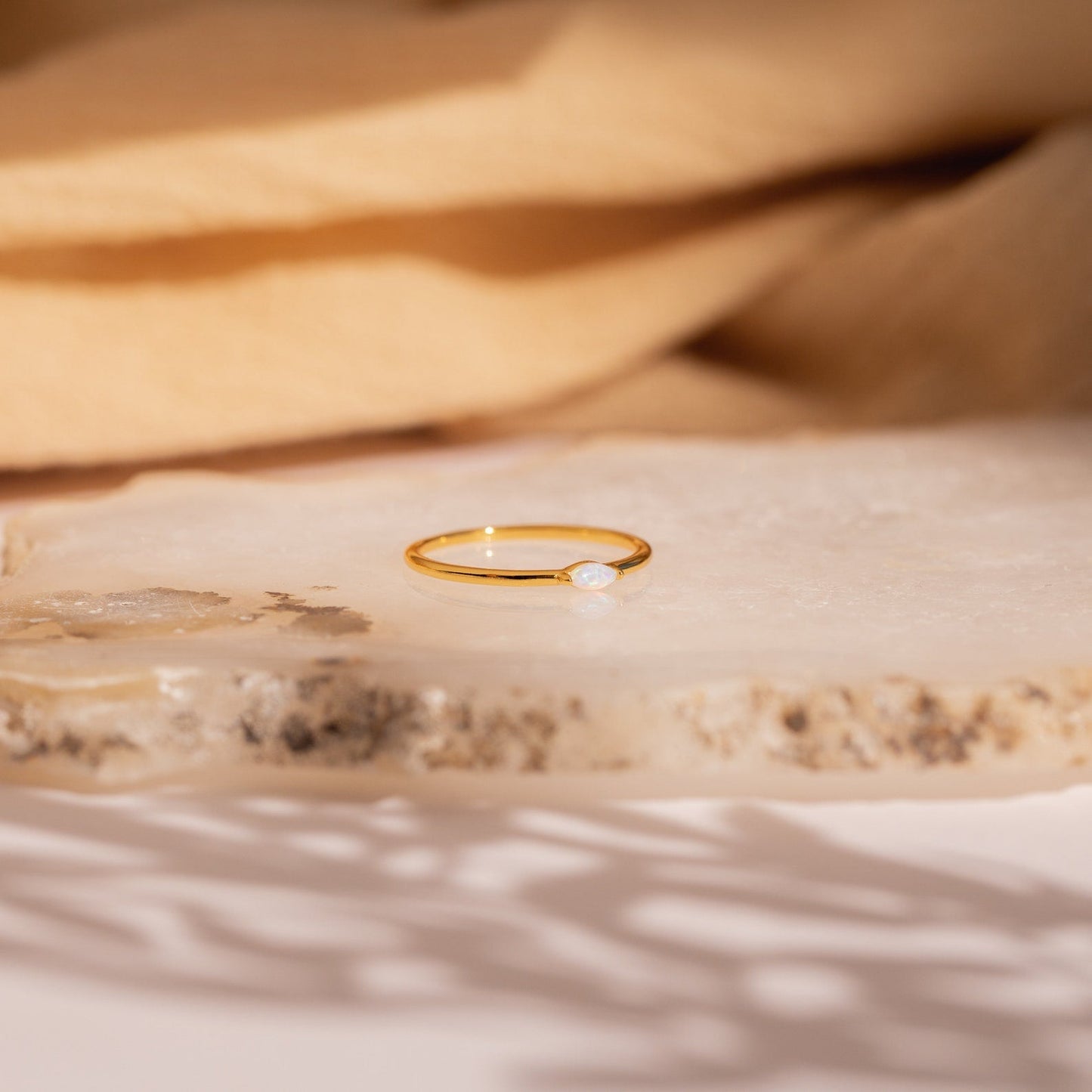 Anillo de ópalo Eloise