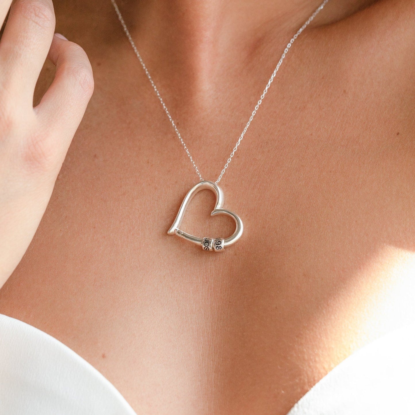 Collar de corazón de cuentas personalizado