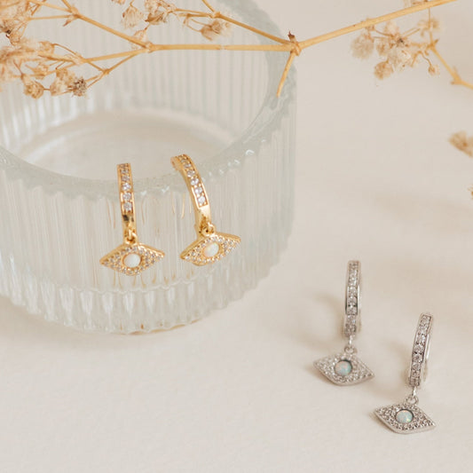 Aleah Opal Böser Blick Huggies