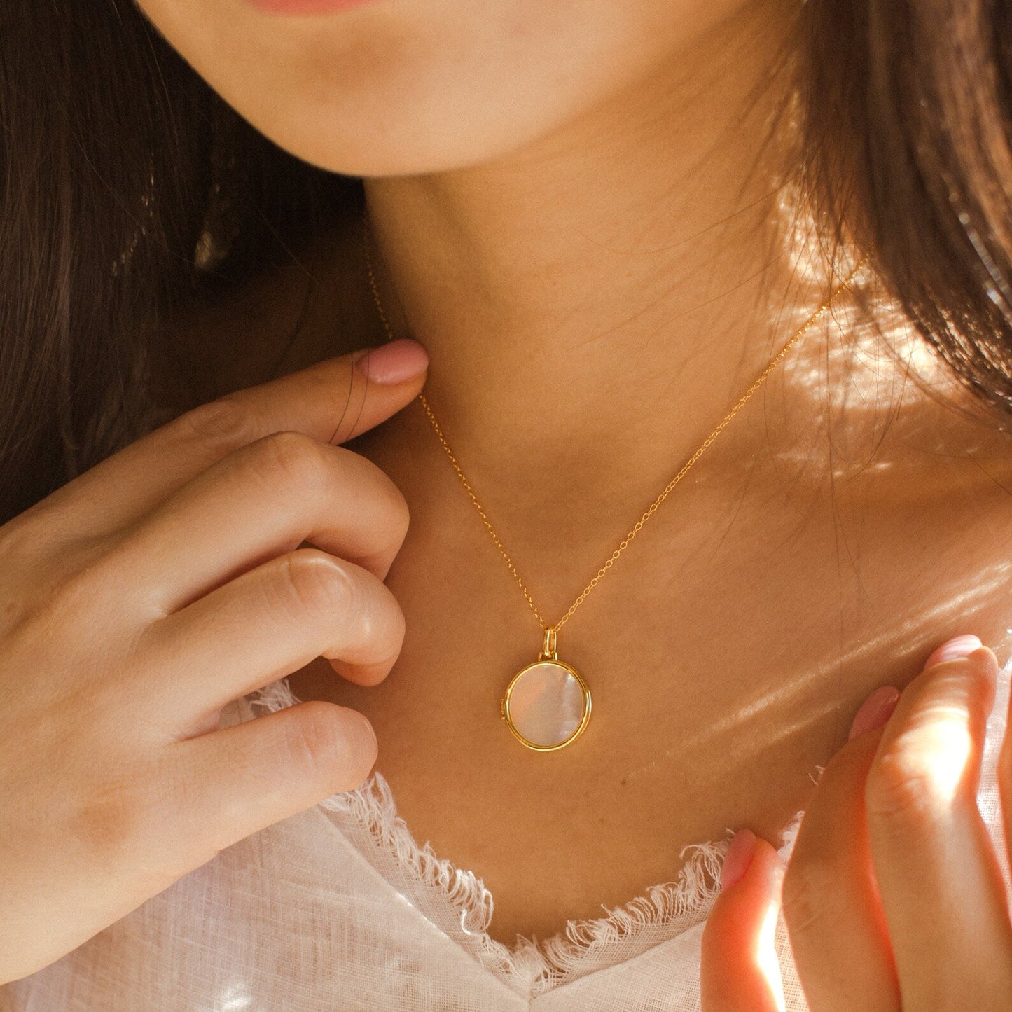 Collares con medallón de amor infinito