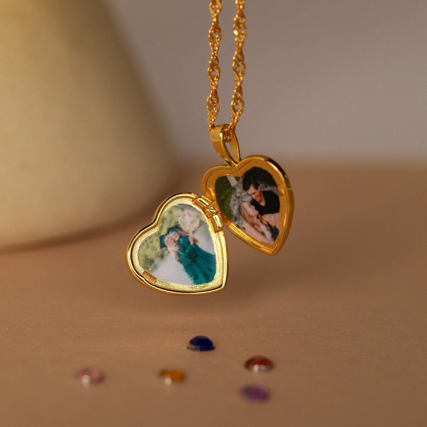 Collares con medallón de amor infinito