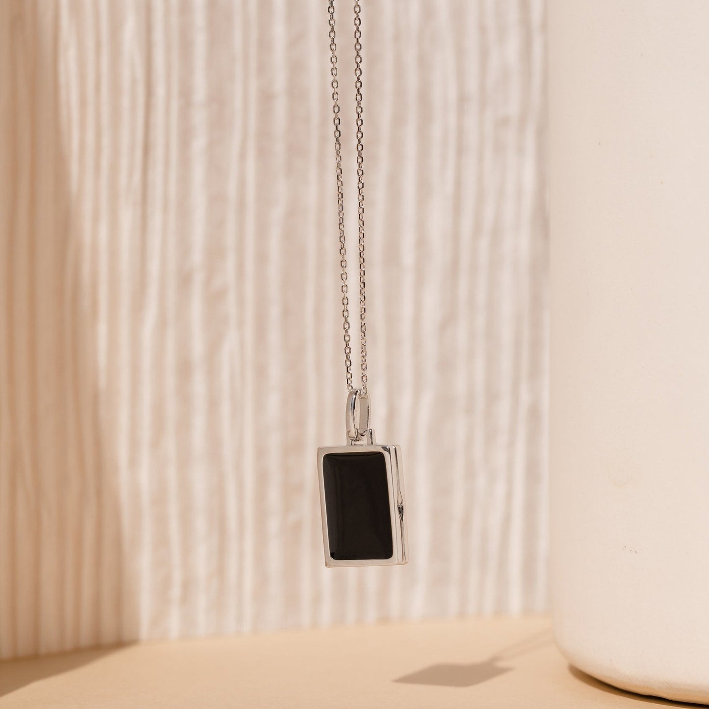 Onyx Medaillon Halskette