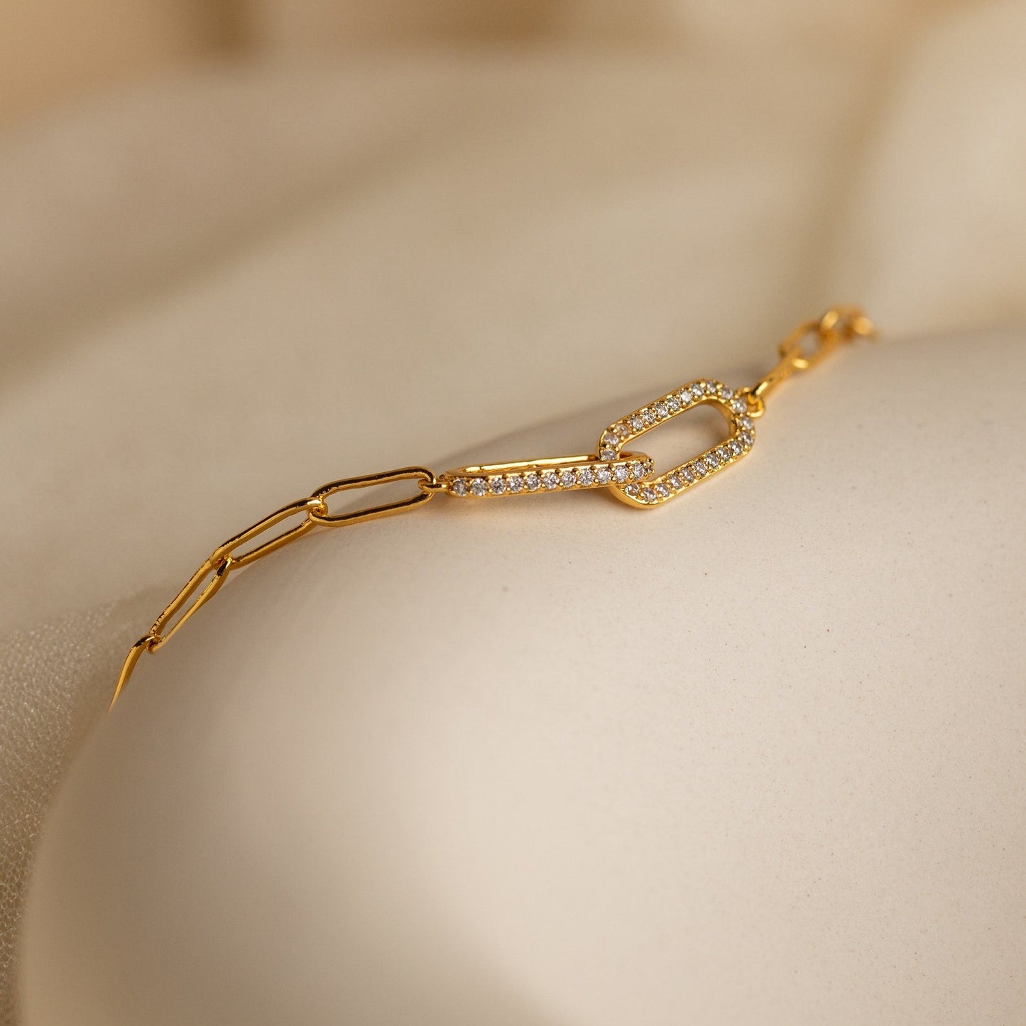 Pulsera de cadena de eslabones pavé