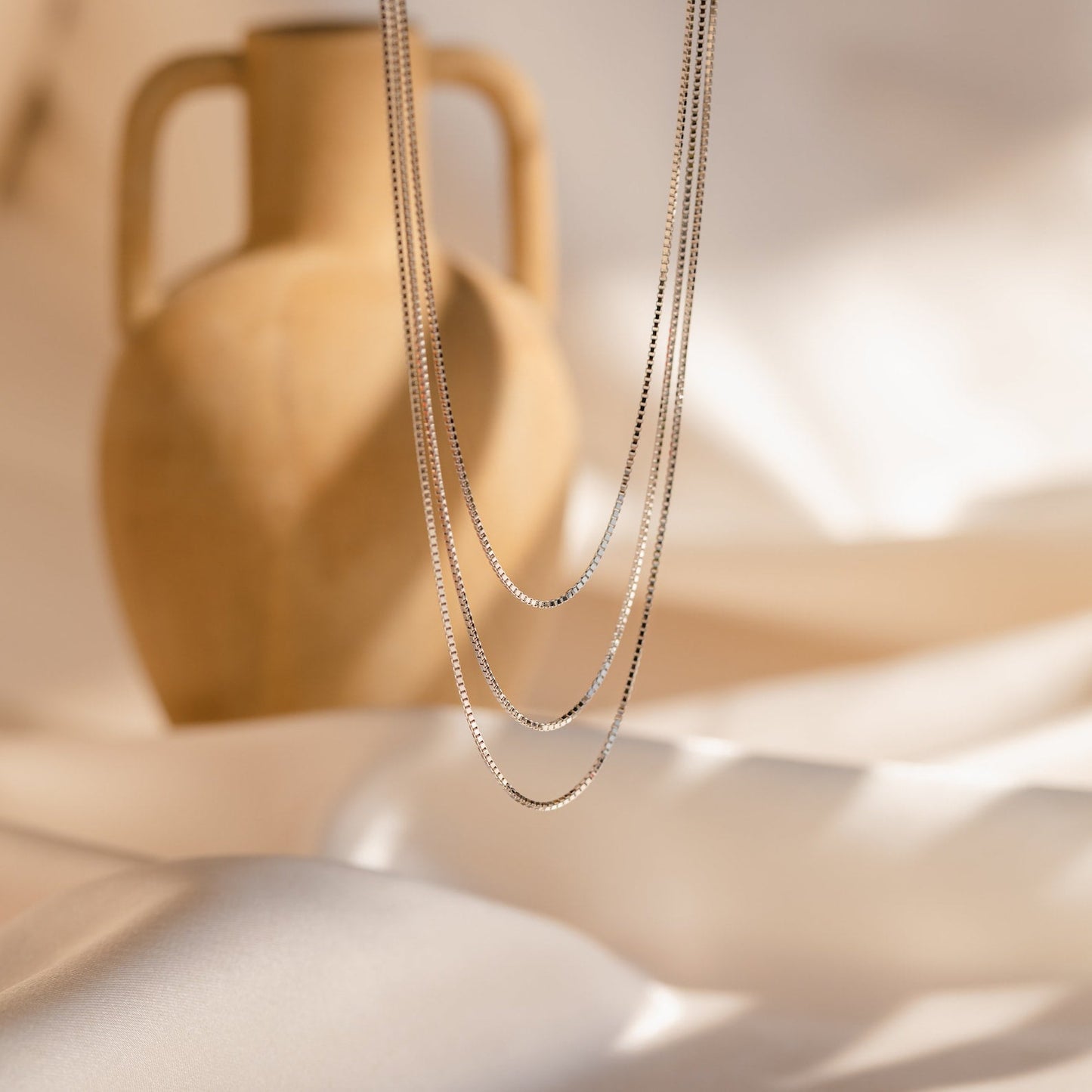 Collar de cadena de triple caja