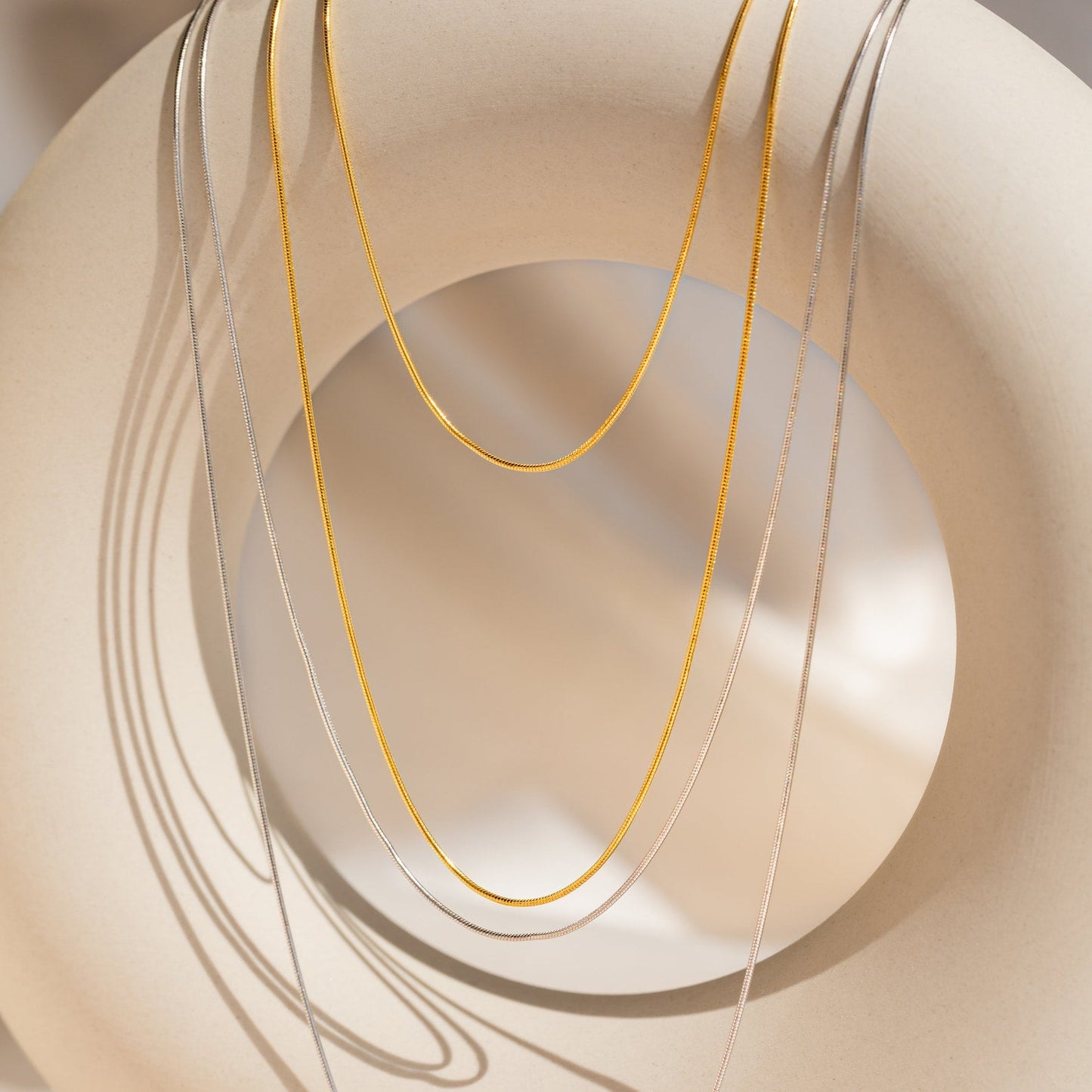 Collar de cadena de serpiente doble