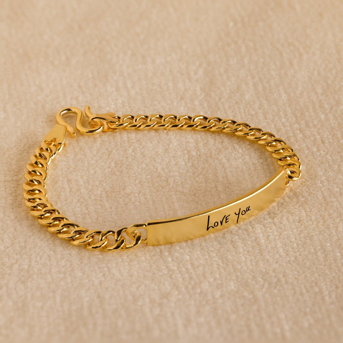 Pulsera de barra grabada para hombre