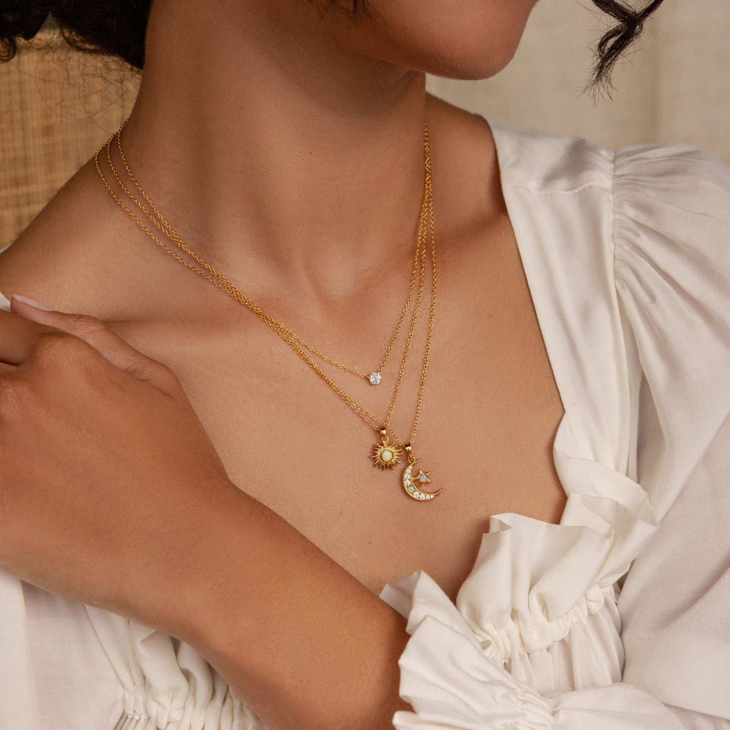 Collar de sol de ópalo