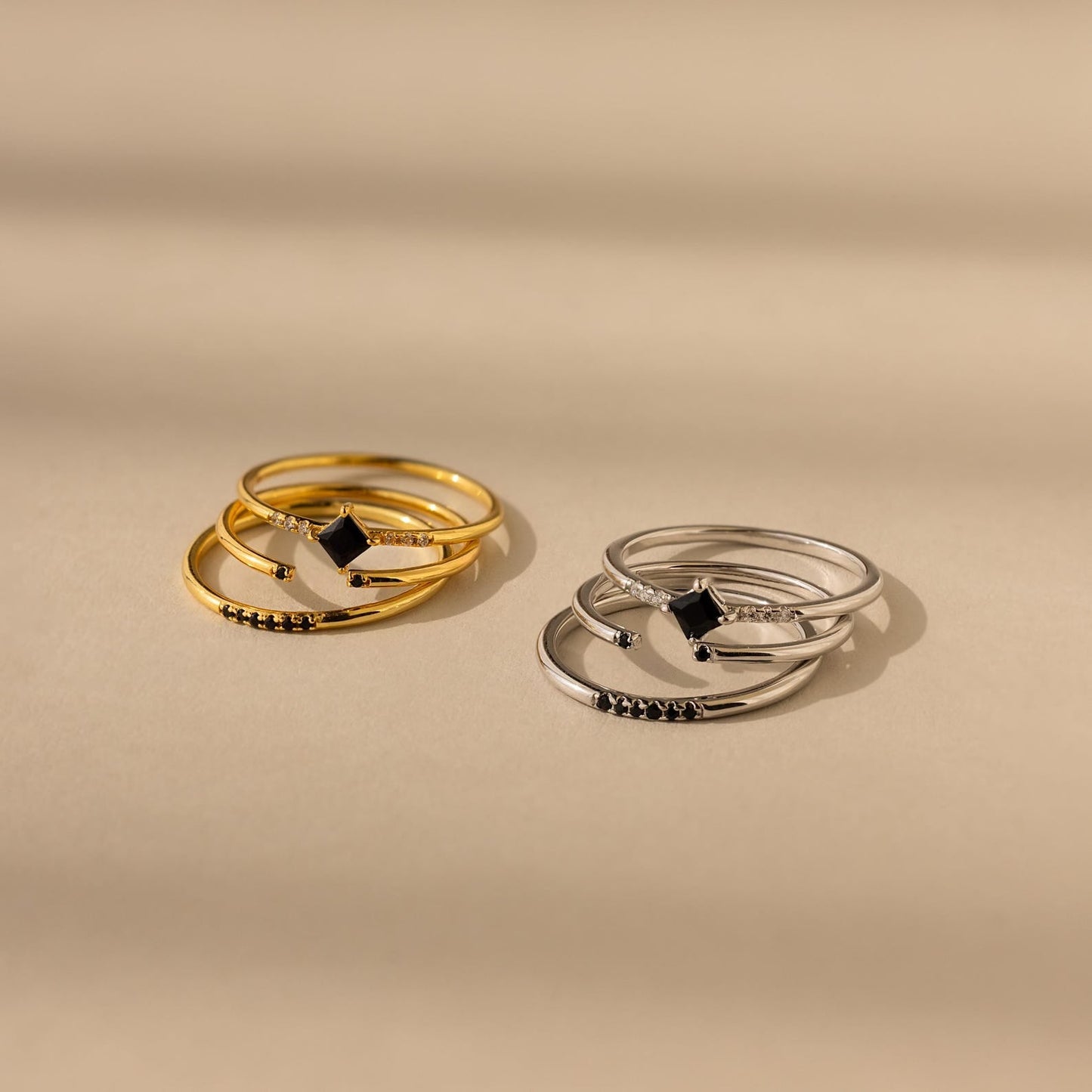 Black Abyss Ring Set