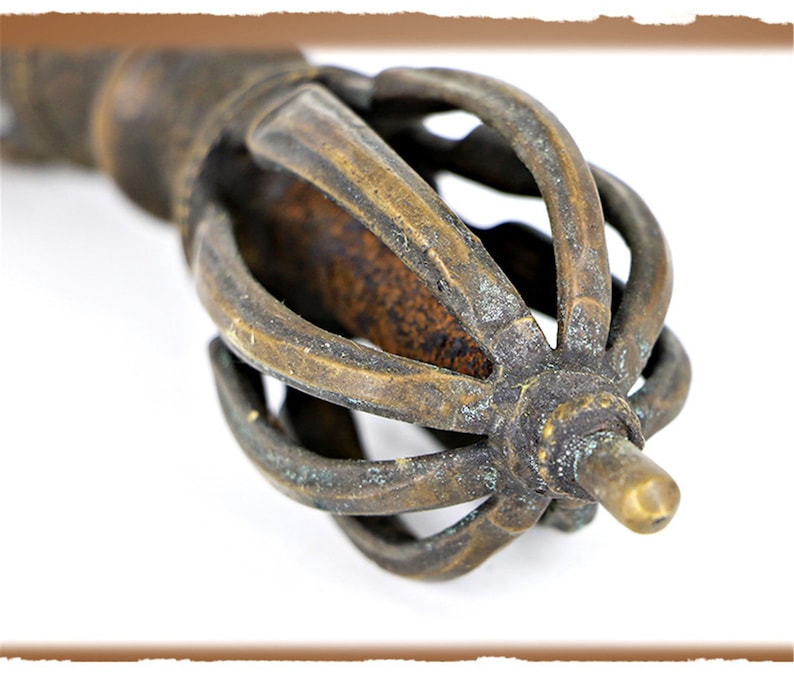 Powerful Vintage Vajra Dorje,Tibetan Tantric Buddhism (Vajrayana) Ritual Implement,Weapon of the Godhead,Handmade in Nepal
