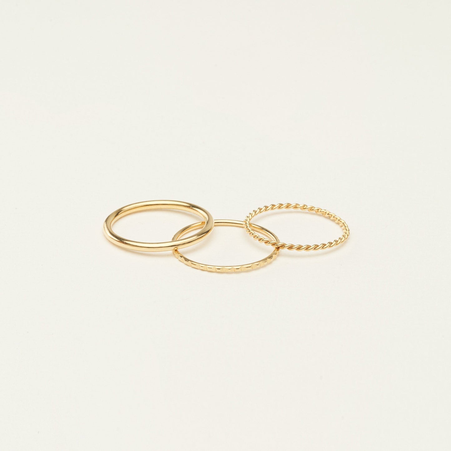 Juego de anillos apilables finos