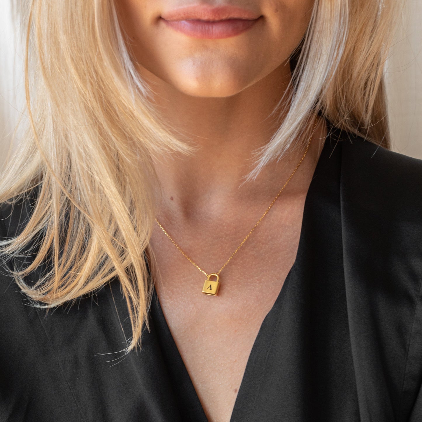 Collar con candado