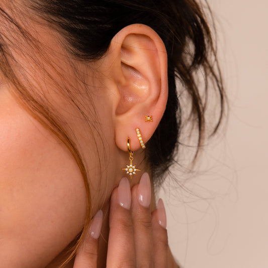 Juego de pendientes con forma de estrella de ópalo