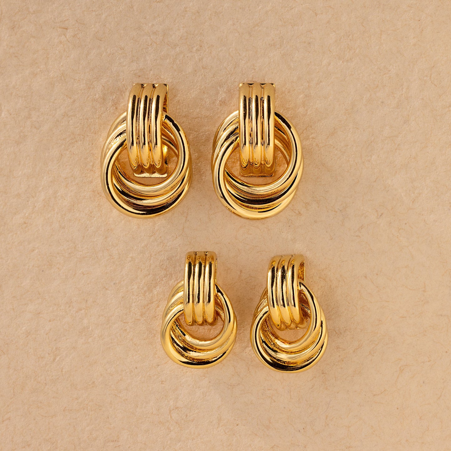 Pendientes de triple nudo