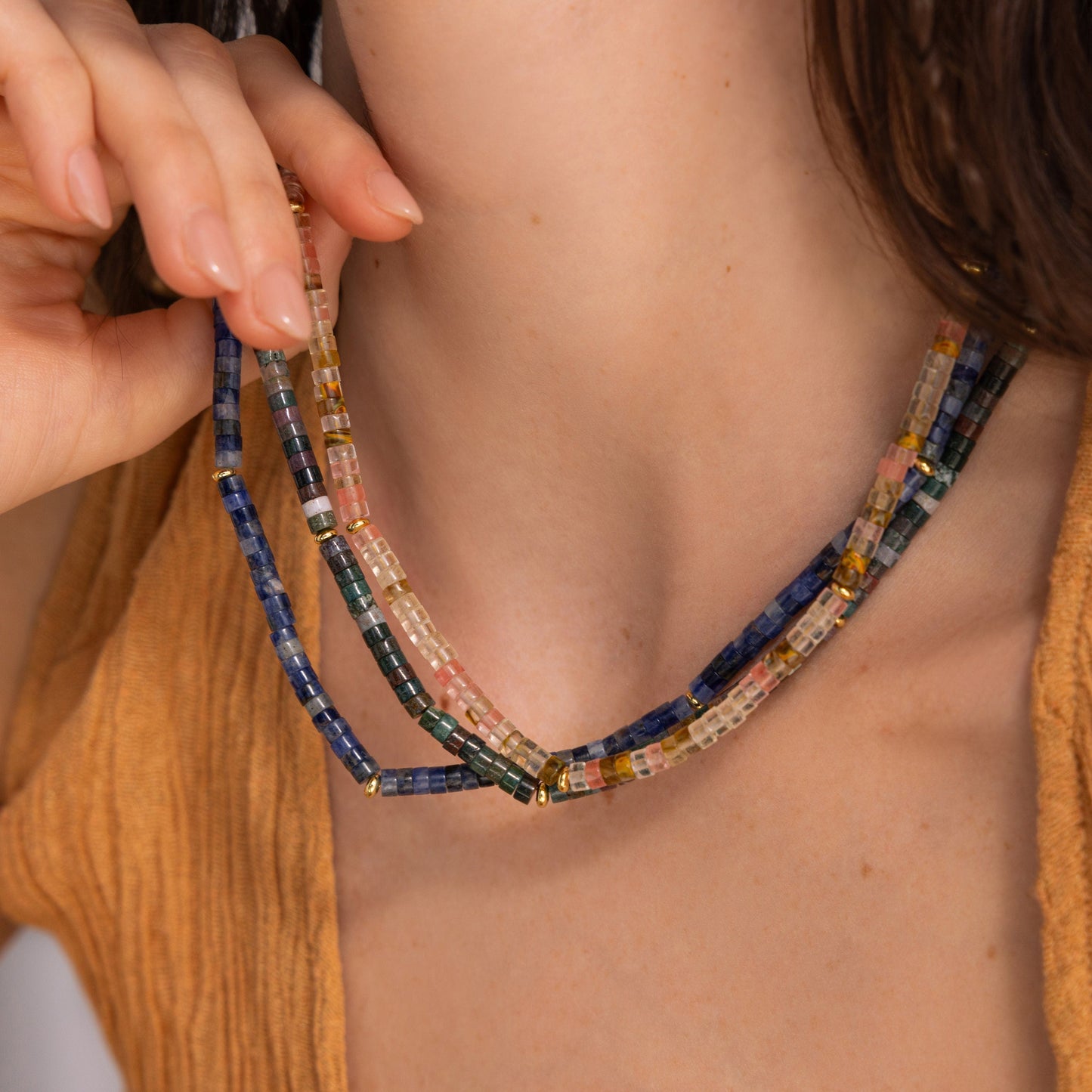 Collar de cuentas de tanzanita