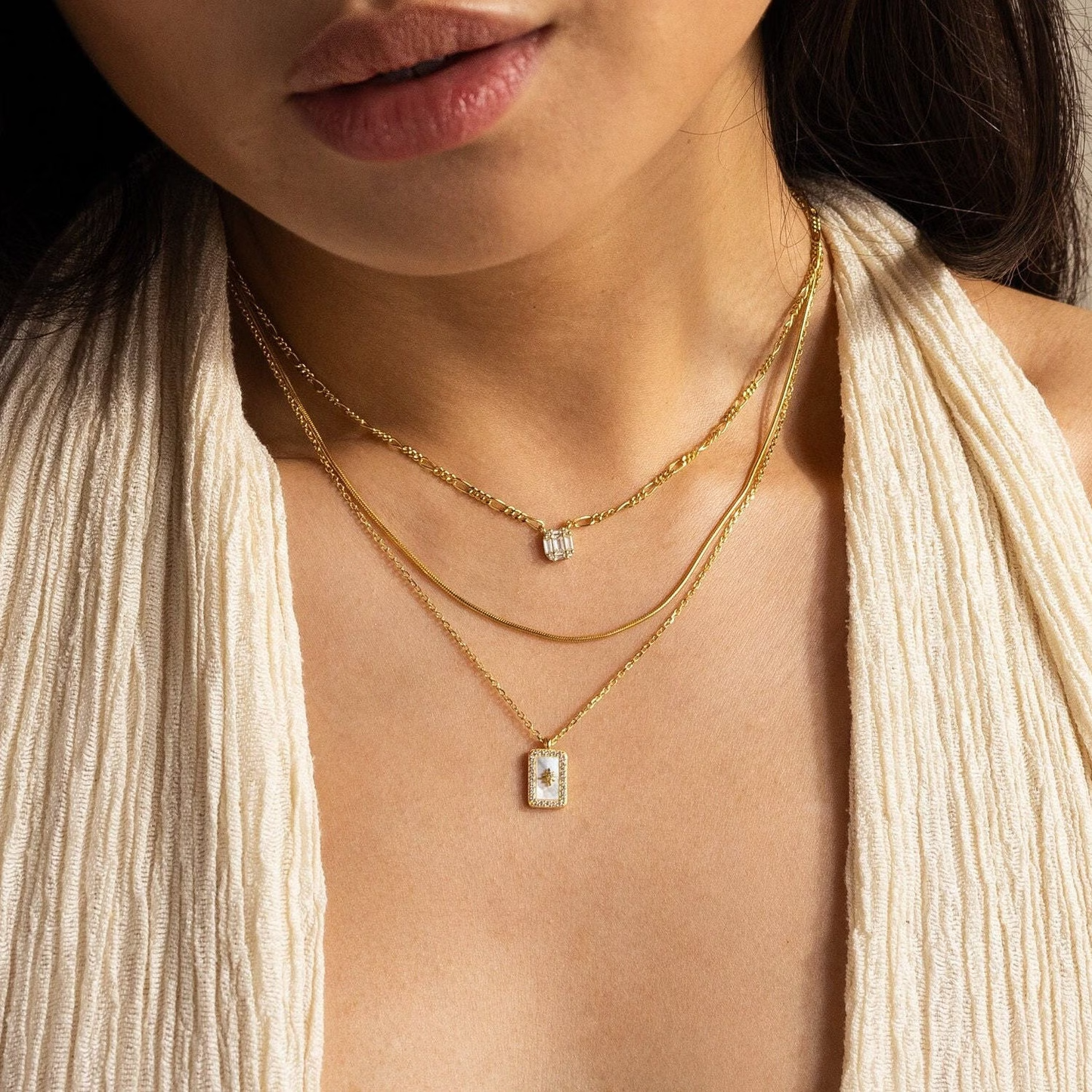 Collar de estrella del norte con perla pavé